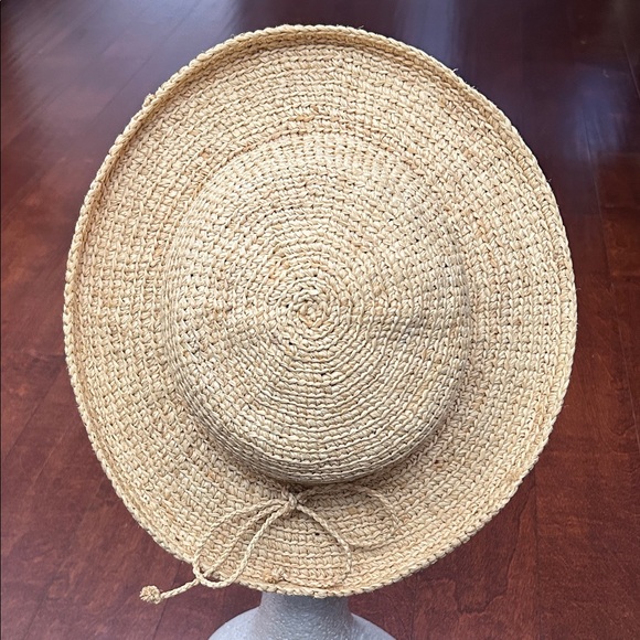 Vintage Woven Straw Sun Hat, Straight out of a 90s RomCom - Picture 5 of 13